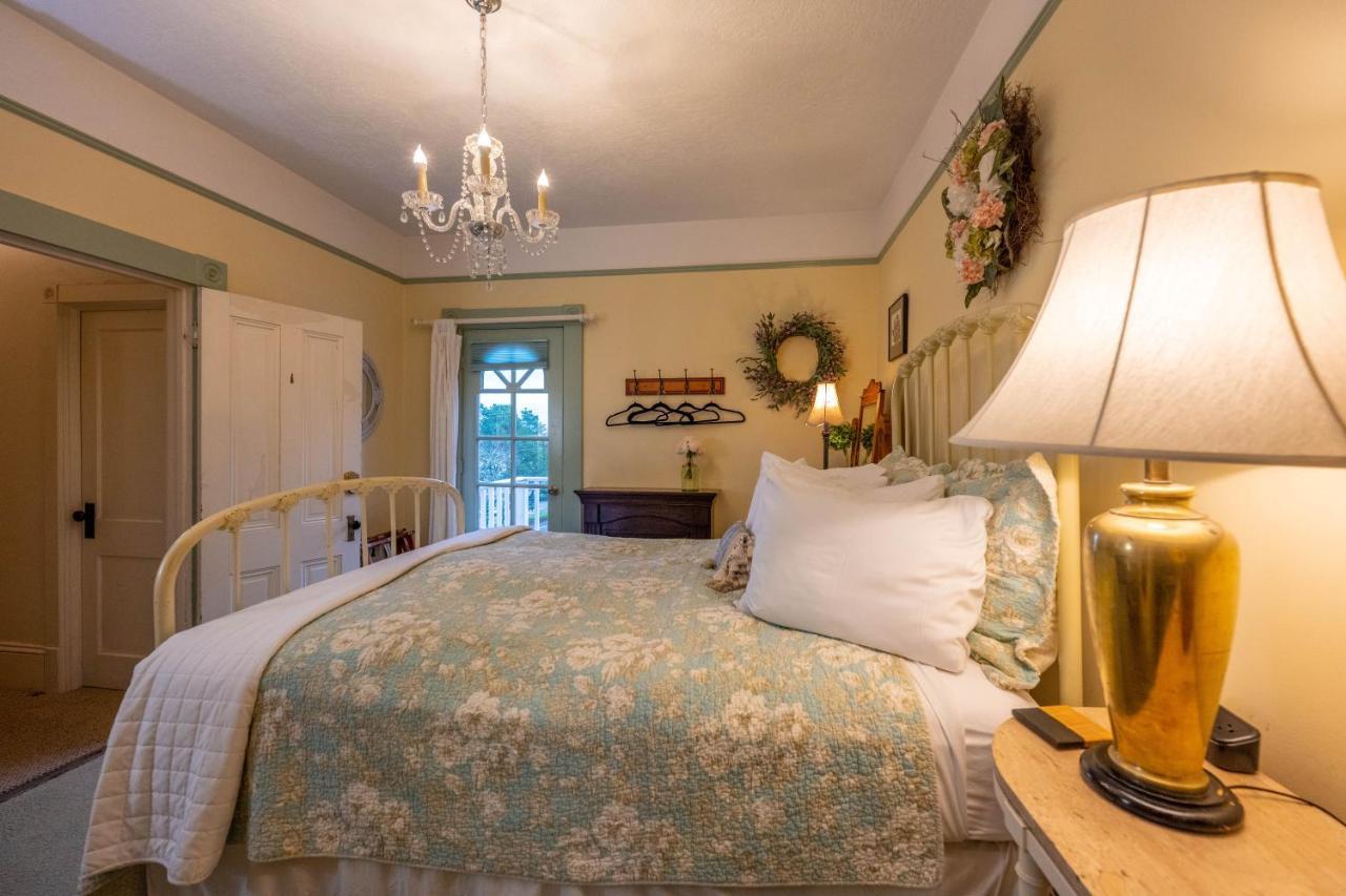 Clementine'S Guest House & Vacation Rentals Astoria Ngoại thất bức ảnh